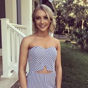 Meet your Posher, Jade